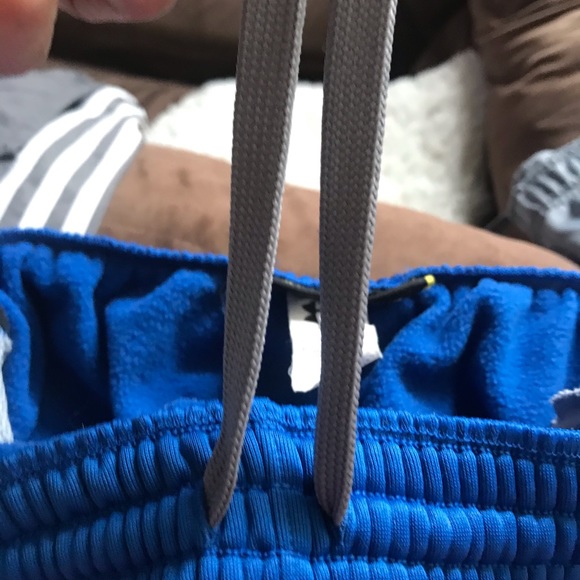 Boys under armor joggers - Picture 2 of 4